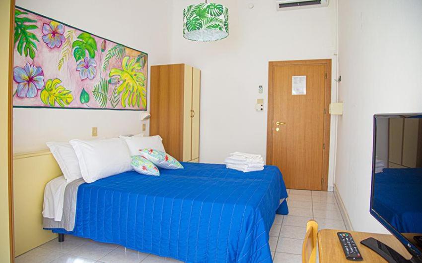 Hotel Buenos Aires Cervia Exterior photo